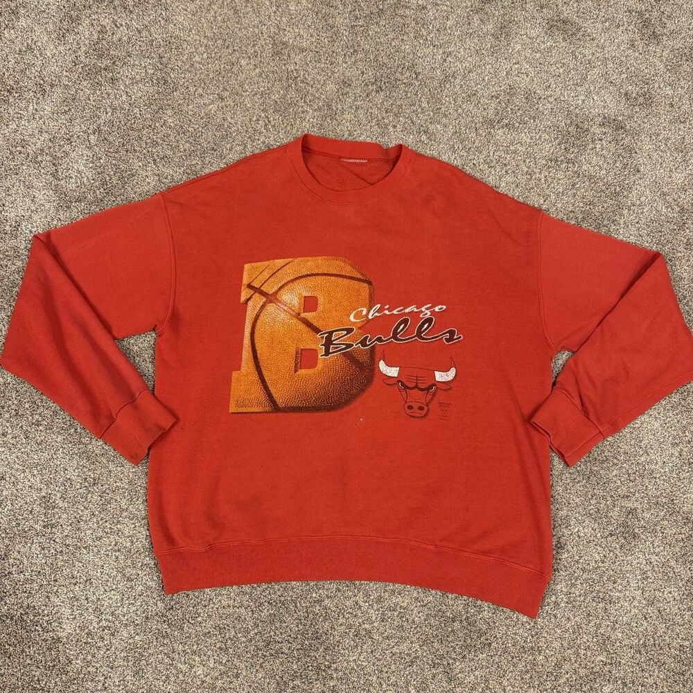 VTG Rare 80s Nutmeg Chicago Bulls NBA Sweatshirt Mens L Red Basketball See TAG